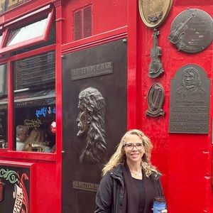 Meet your Posher, Valerie